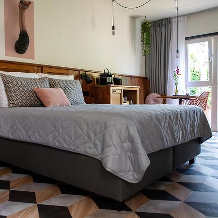 B&B Joli Met Prive Wellness Wemeldinge Exteriör bild
